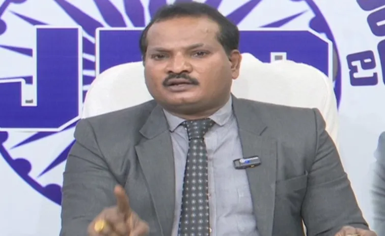 పిఠాపురంలో దారుణం.. పవన్‌కు కులవివక్ష కనిపించడం లేదా? జడ శ్రవణ్ సంచలన వ్యాఖ్యలు!